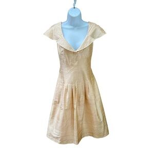 Kay Unger - Stunning Champagne Cream Silk Party Formal Fit & Flare Dress Size 8